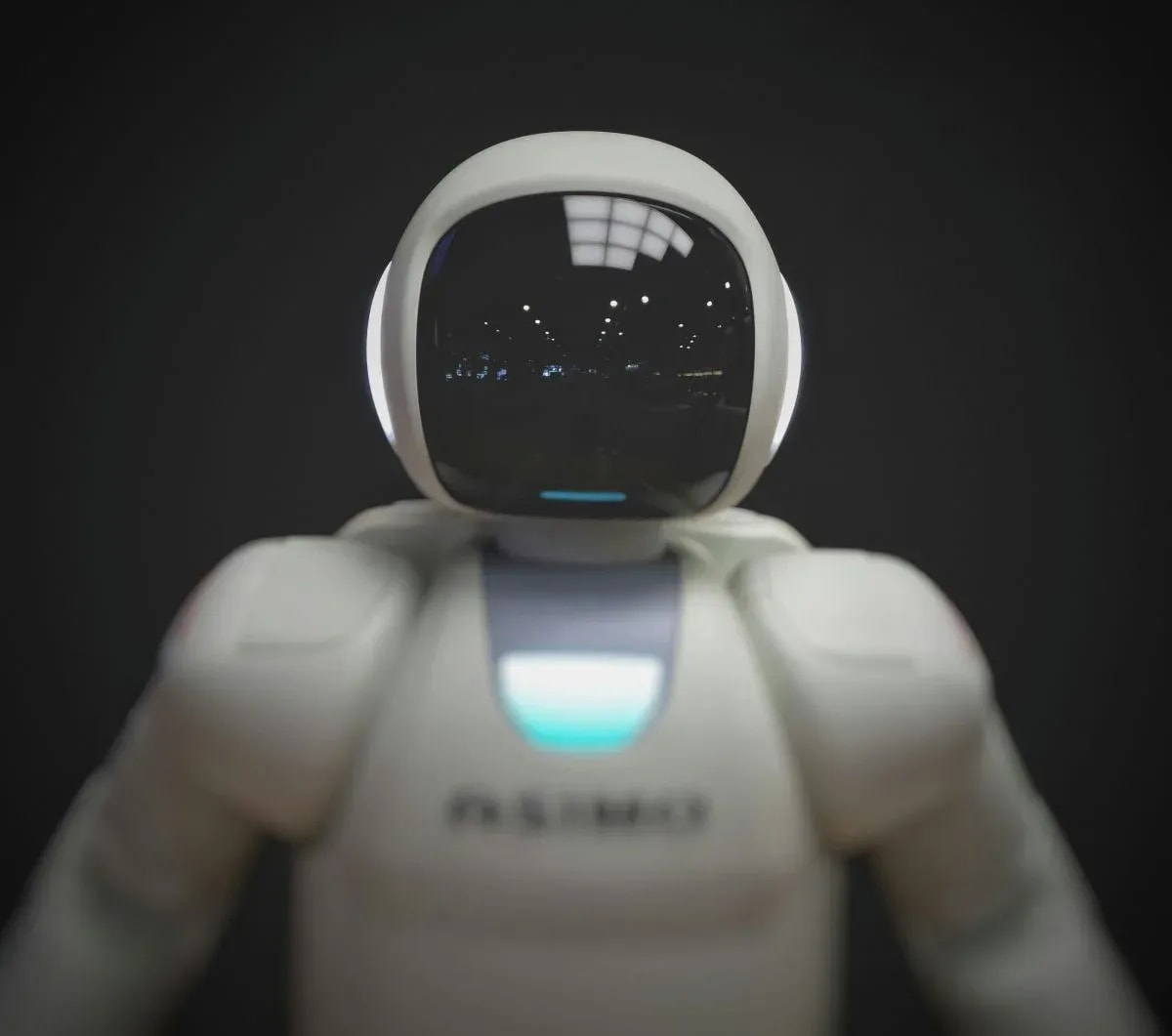Humanoid-Robots-Compete-at-Ancient-Olympia-in-Inaugural-Competition