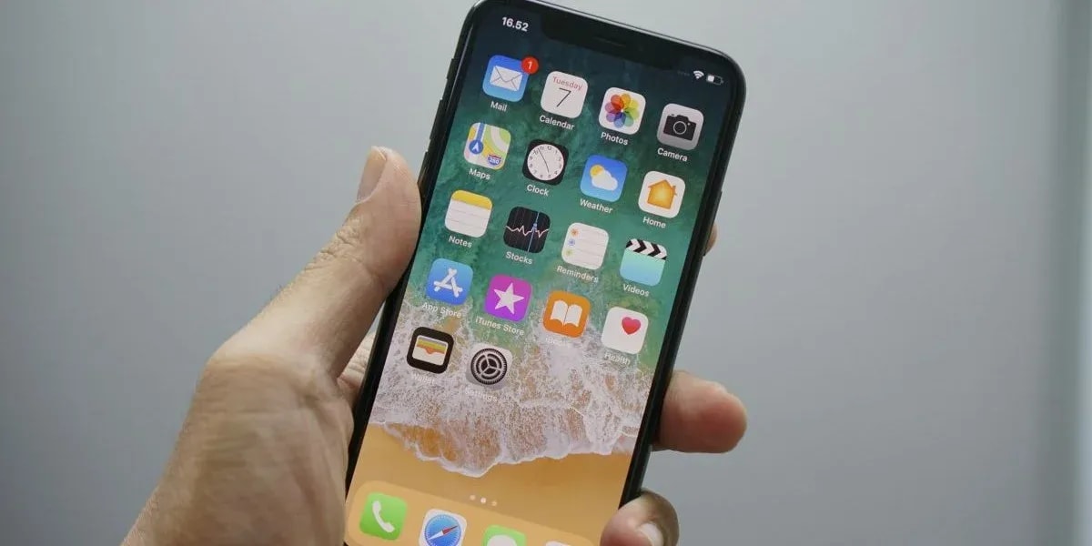 Apple-Plans-AI-Powered-Search-Engine-to-Challenge-Google-OpenAI-Through-Siri-Overhaul.