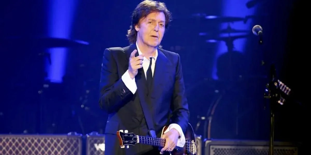 Paul-McCartney-Releases-Silent-Track-In-Protest-Against-AI-Music-Theft