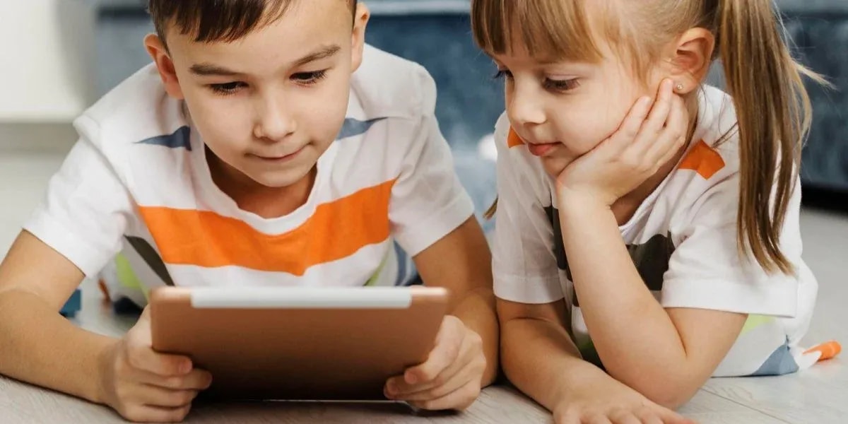 Google-Launches-AI-Textbook-Tool-Showing-Improved-Student-Retention