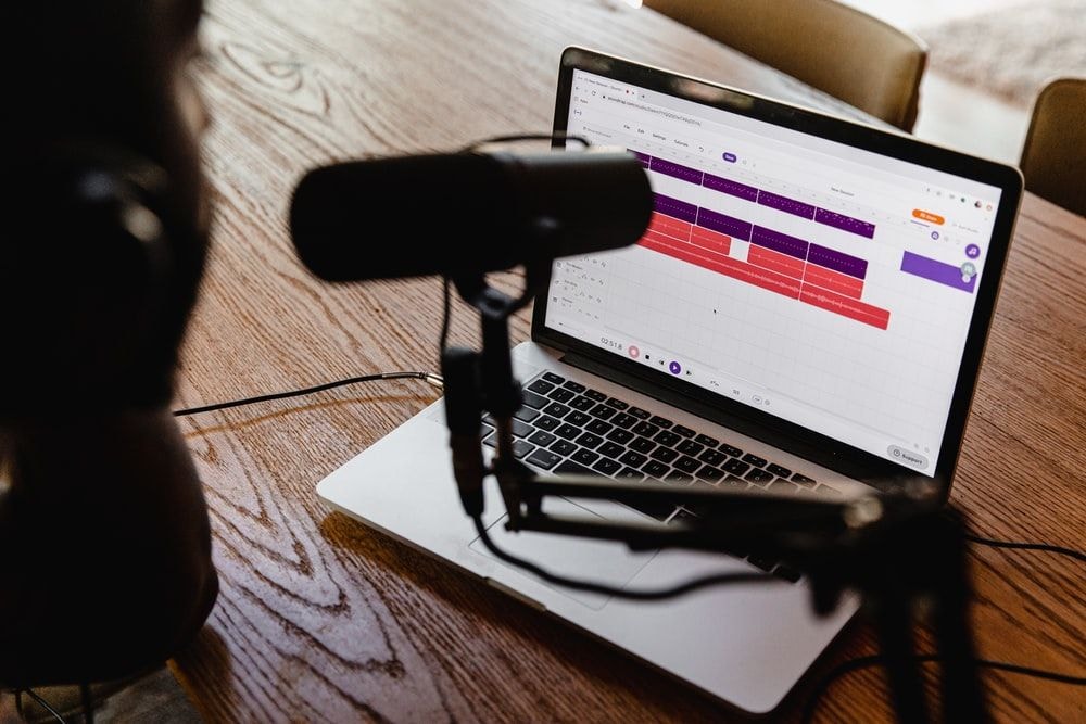 The Advantages of AI Voiceovers for Your Marketing Campaign