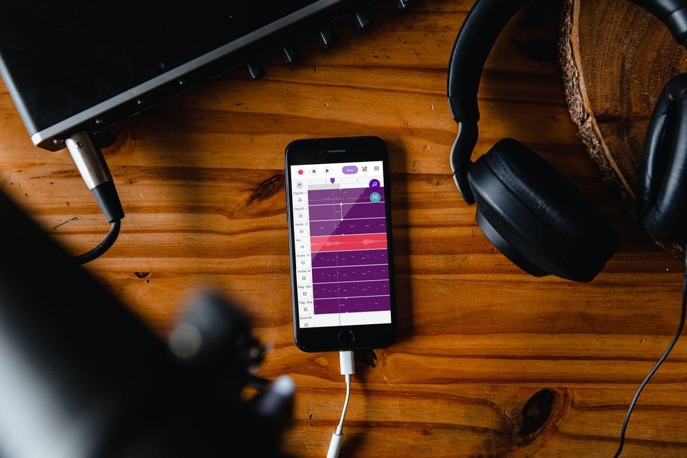 The Advantages of AI Voiceovers for Your Marketing Campaign