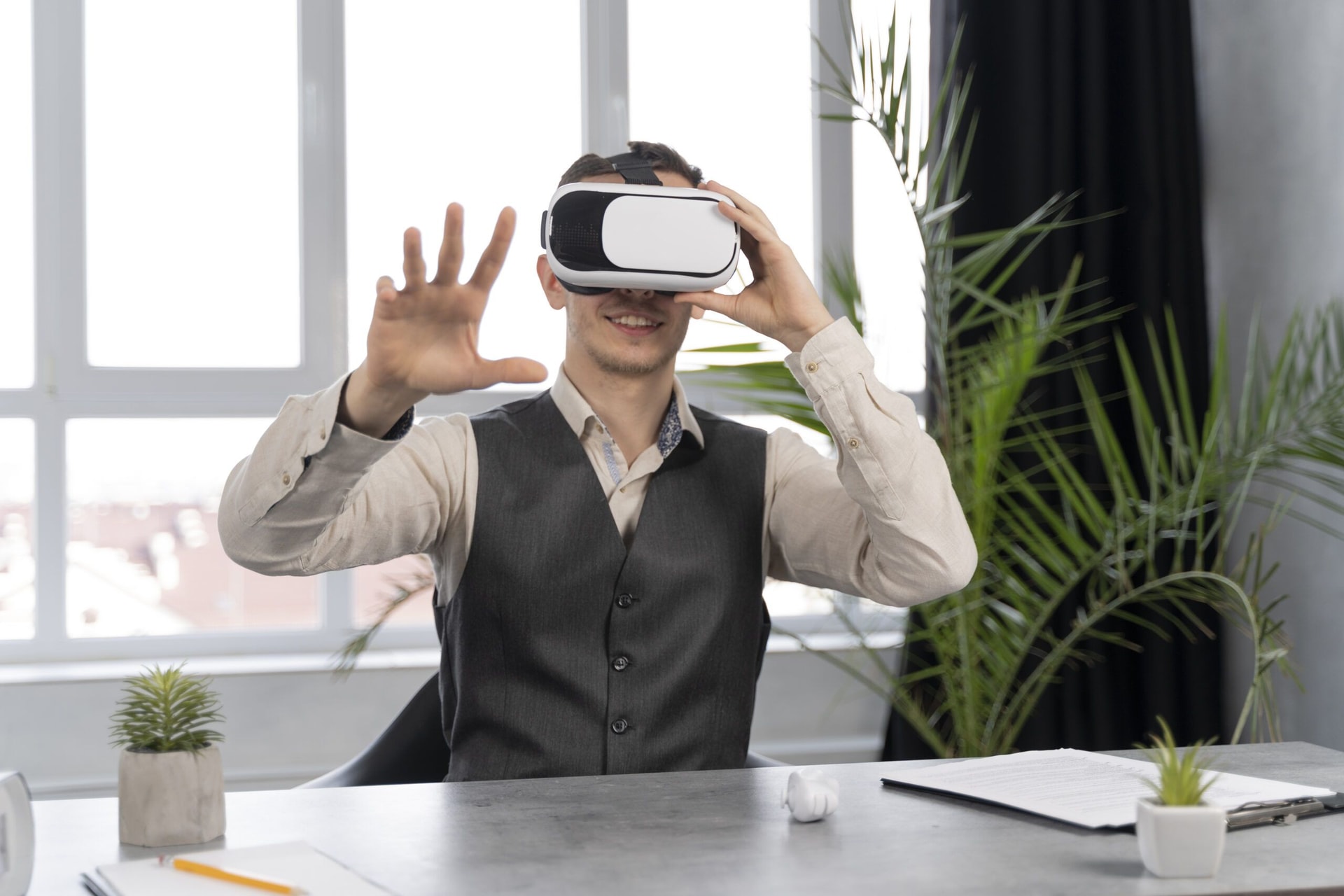 Virtual Try-On Technology - A Seamless Shopping Experience