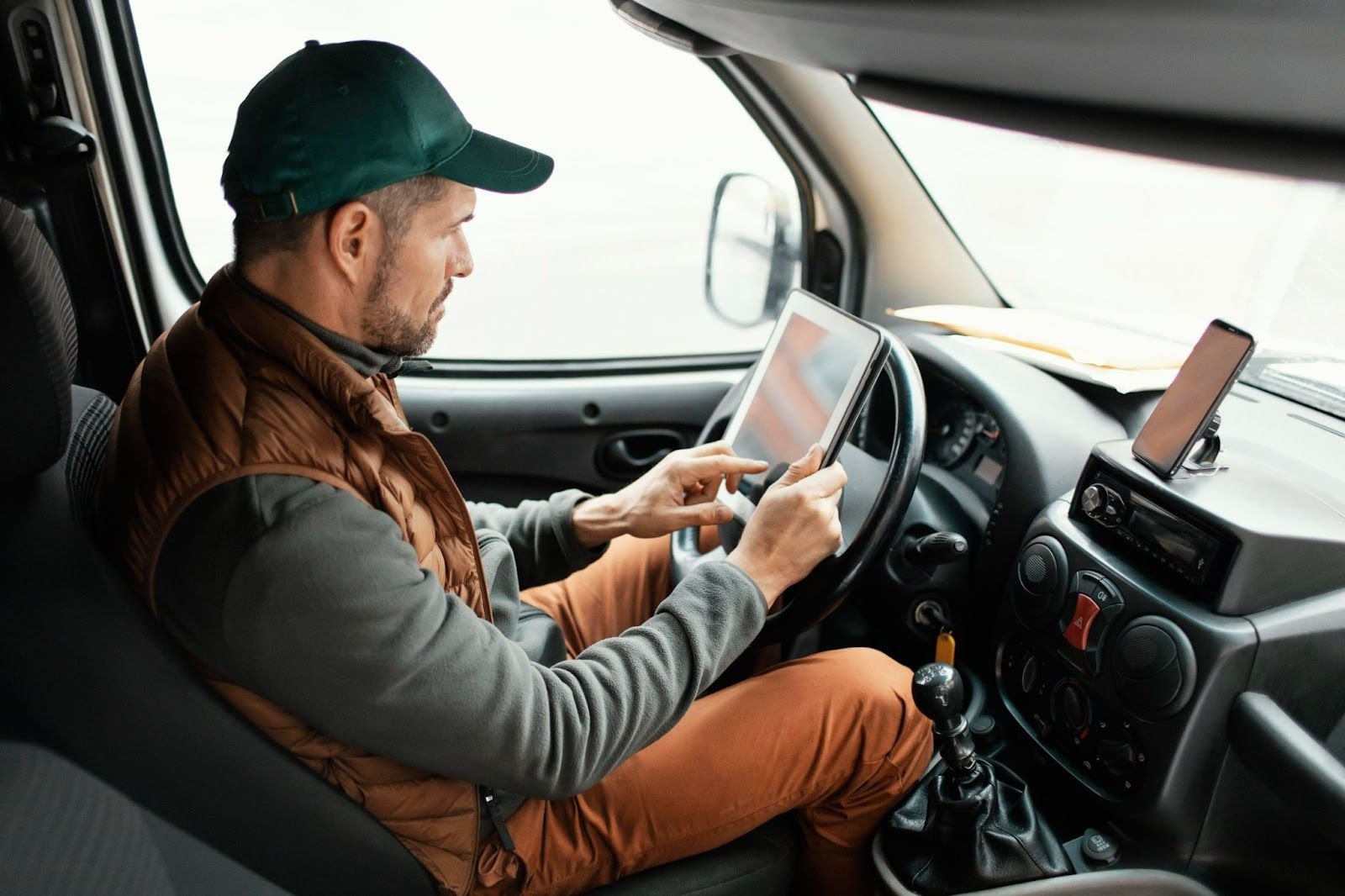 Fleet Management Cost per Vehicle - Helping You Track Expense Easily