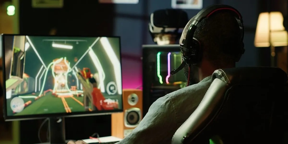 AI in Esports Analytics for Performance Prediction and Fair Competition