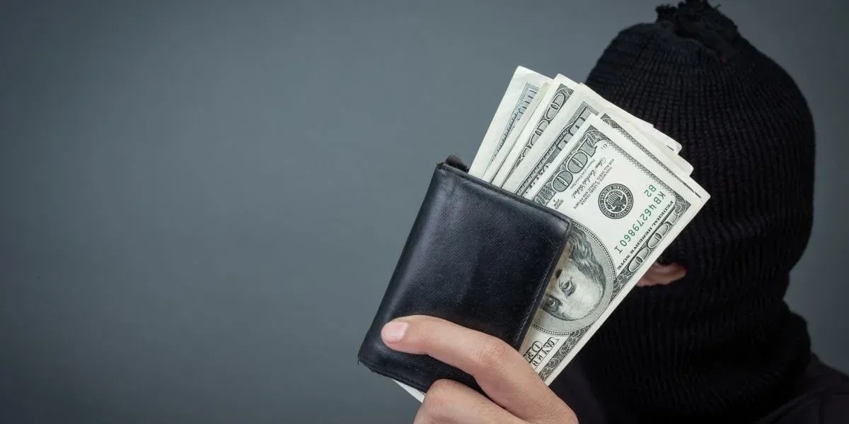 AI-Driven Fraud Detection Systems for Modern Financial Institutions