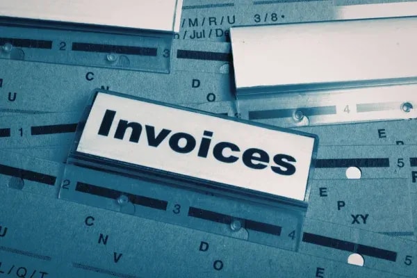 The Extraction & Validation Agent