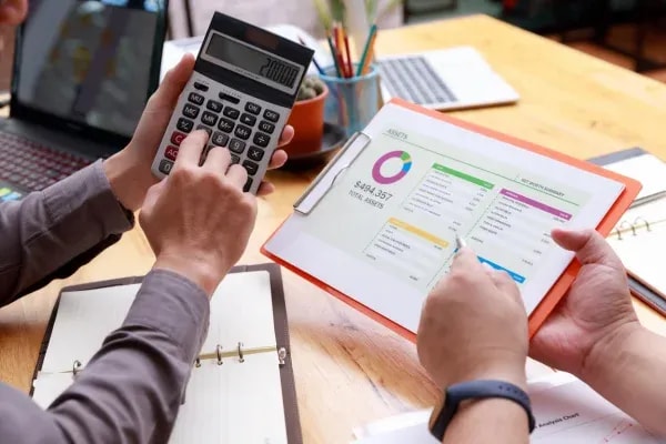 AI-Powered Close Automation for a CFO Office