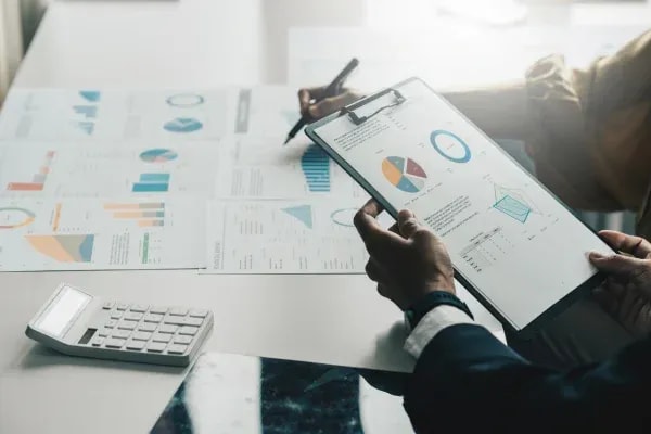 What are enterprise AI consulting services